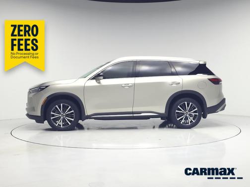 Gold 2023 INFINITI QX60 Sensory