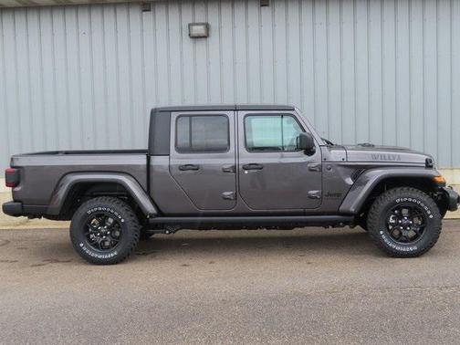 2026 Jeep Gladiator Willys