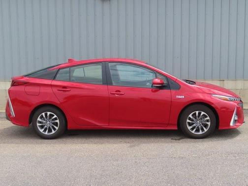 2021 Toyota Prius Prime XLE