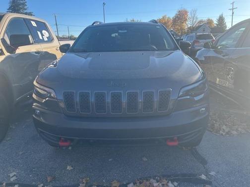 2022 Jeep Cherokee Trailhawk