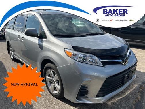 2020 Toyota Sienna LE