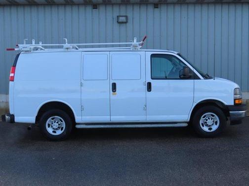 2020 Chevrolet Express 2500 RWD 2500 Regular Wheelbase WT