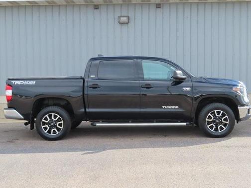 2020 Toyota Tundra SR5