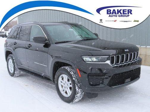 2023 Jeep Grand Cherokee Laredo