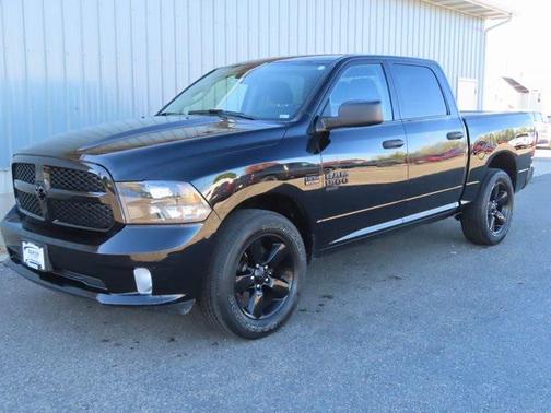 2023 RAM 1500 Classic Express