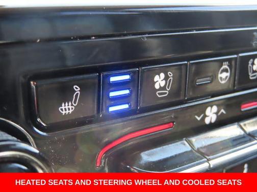 Diamond Black Crystal Pearlcoat 2023 Jeep Grand Cherokee L Limited