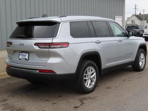 2022 Jeep Grand Cherokee L Laredo