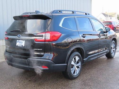 2024 Subaru Ascent Premium 7-Passenger