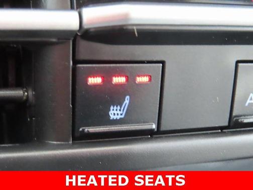 2022 Toyota Sienna XSE 7 Passenger