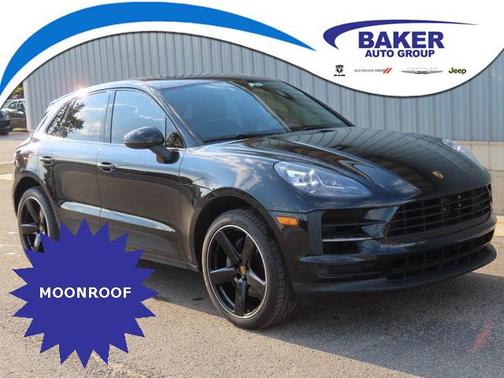 2021 Porsche Macan Base