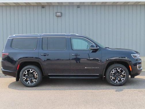 2025 Jeep Wagoneer Series III 4x4