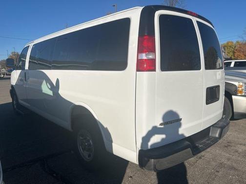 2025 Chevrolet Express 3500 RWD 3500 Extended Wheelbase LT