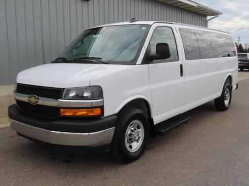 2025 Chevrolet Express 3500 RWD 3500 Extended Wheelbase LT