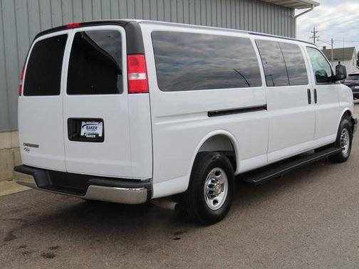 2025 Chevrolet Express 3500 RWD 3500 Extended Wheelbase LT
