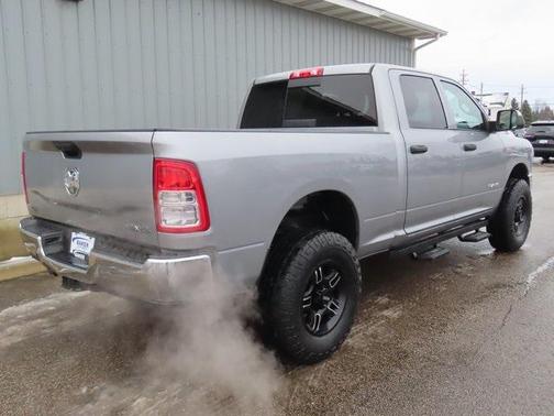 2019 RAM 2500 Tradesman Crew Cab 4x4 6'4' Box