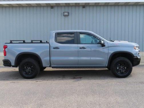 2025 Chevrolet Silverado 1500 ZR2