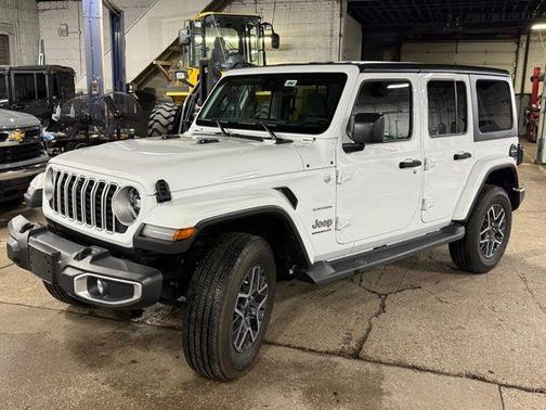 2024 Jeep Wrangler 4-Door Sahara
