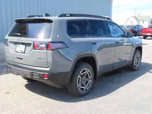 Sting-Gray Clearcoat 2026 Jeep Cherokee Limited
