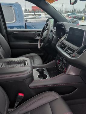 2023 Chevrolet Tahoe 4WD RST