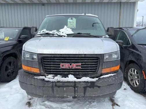 2023 GMC Savana 2500 Work Van