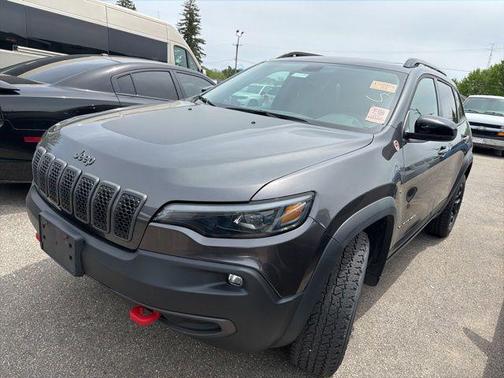 Granite Crystal Metallic Clearcoat 2022 Jeep Cherokee Trailhawk Elite