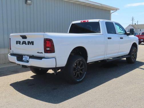 Bright White Clearcoat 2026 RAM 2500 Black Express Crew Cab 4x4 8' Box