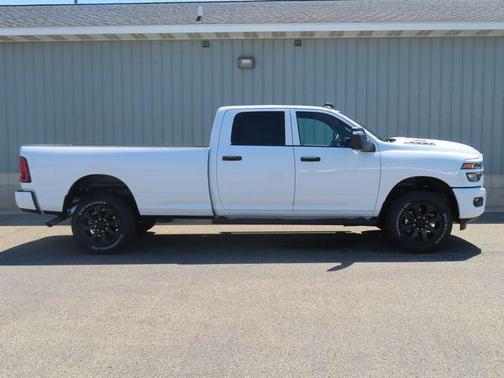 Bright White Clearcoat 2026 RAM 2500 Black Express Crew Cab 4x4 8' Box
