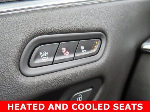 2022 Cadillac Escalade ESV Sport