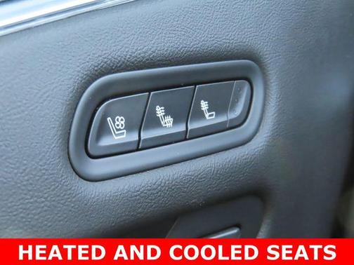 Crystal White Tricoat 2022 Cadillac Escalade ESV Sport