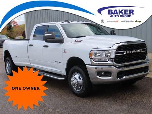 2024 RAM 3500 Big Horn Crew Cab 4x4 8' Box