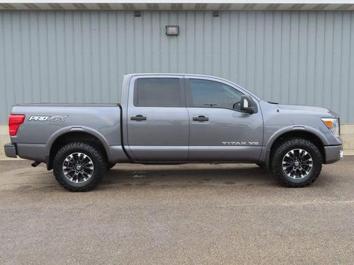 2019 Nissan Titan PRO-4X