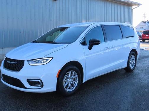 2026 Chrysler Pacifica L