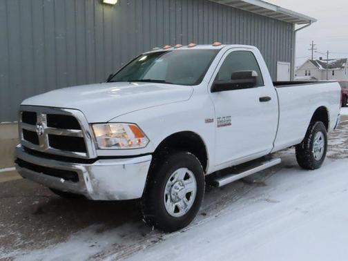 2017 RAM 3500 Tradesman Regular Cab 4x4 8' Box