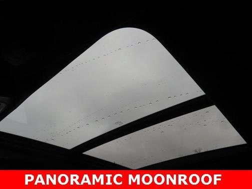 Diamond Black Crystal Pearlcoat 2019 RAM 1500 Limited