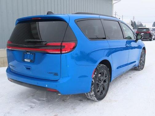 2026 Chrysler Pacifica Limited