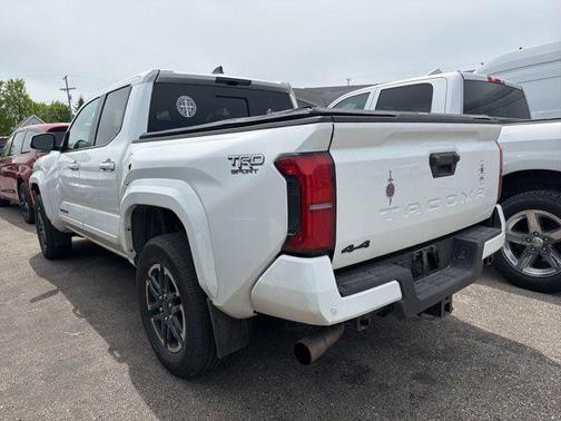 Ice Cap 2024 Toyota Tacoma TRD Sport