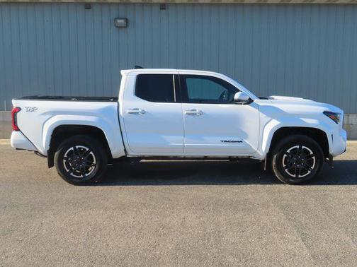 Ice Cap 2024 Toyota Tacoma TRD Sport