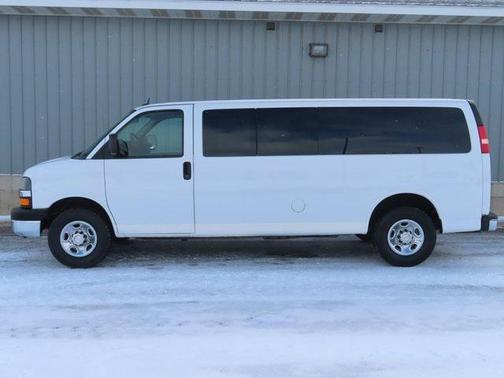 2015 Chevrolet Express 3500 LT