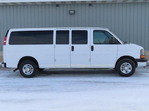 2015 Chevrolet Express 3500 LT