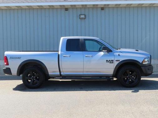 2019 RAM 1500 SLT