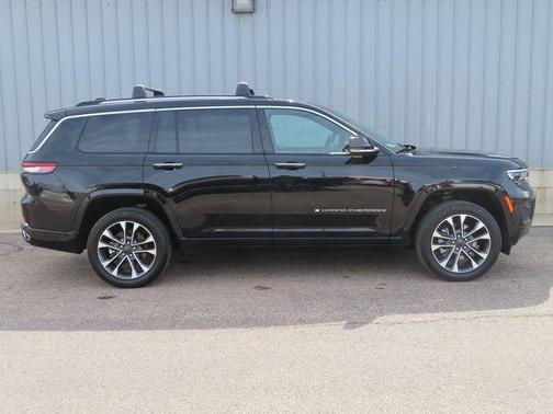 2023 Jeep Grand Cherokee L Overland
