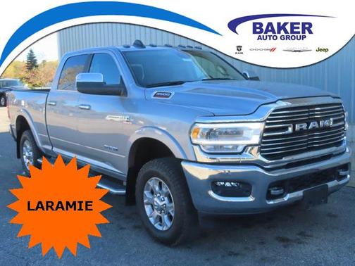 2021 RAM 3500 Laramie Crew Cab 4x4 6'4' Box