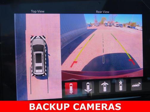 Red Hot Pearlcoat 2026 Chrysler Pacifica Limited