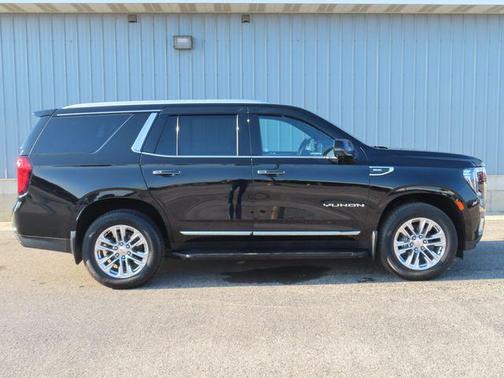 Onyx Black 2023 GMC Yukon SLT