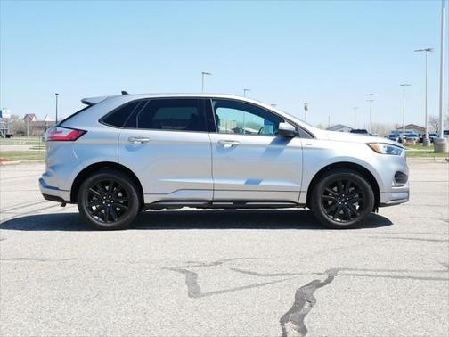 2024 Ford Edge ST Line