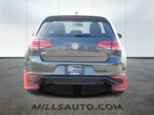 2017 Volkswagen Golf GTI 2.0T S 4-Door