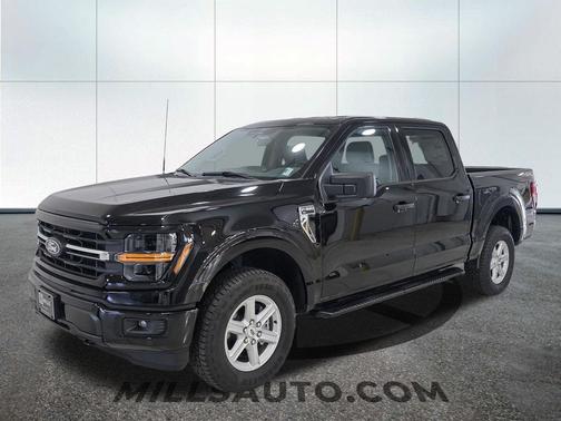 Agate Black Metallic 2026 Ford F-150 XLT