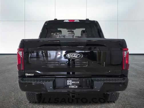 Agate Black Metallic 2026 Ford F-150 XLT