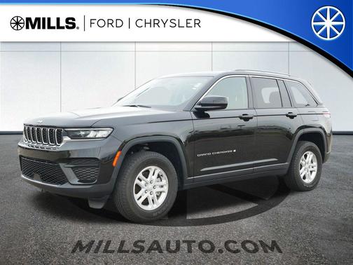 2022 Jeep Grand Cherokee Laredo