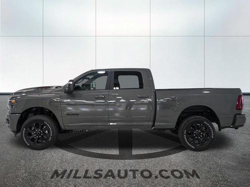 Ceramic Gray Clearcoat 2026 RAM 2500 Laramie Crew Cab 4x4 6'4' Box